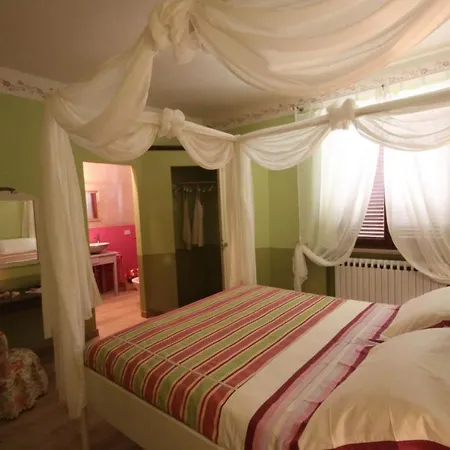 Villa Gallina Sleeps 8 Pool Wifi *