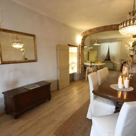 Villa Gallina Sleeps 8 Pool Wifi