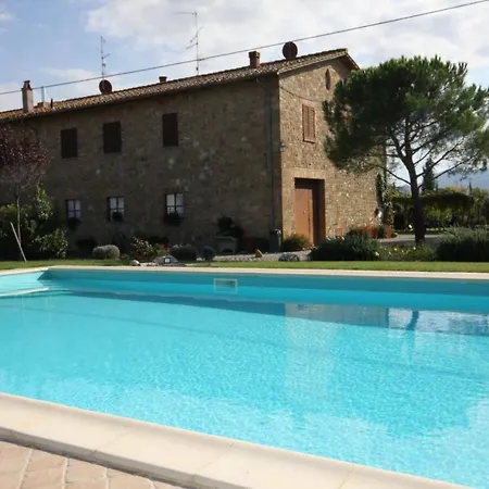 Villa Gallina Sleeps 8 Pool Wifi